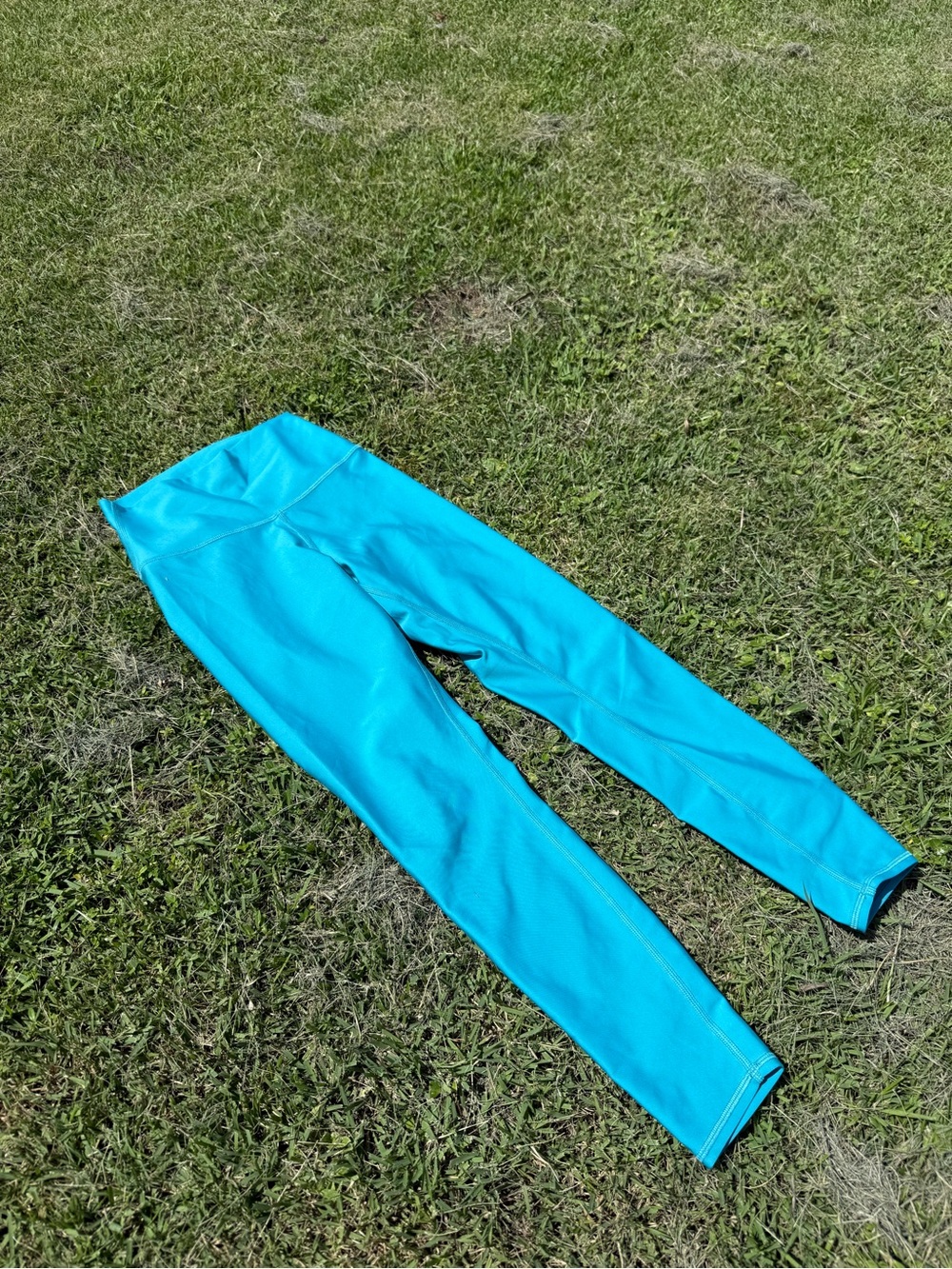 ALO Yoga Aqua Blue High-Rise Airlift Leggings 7/8